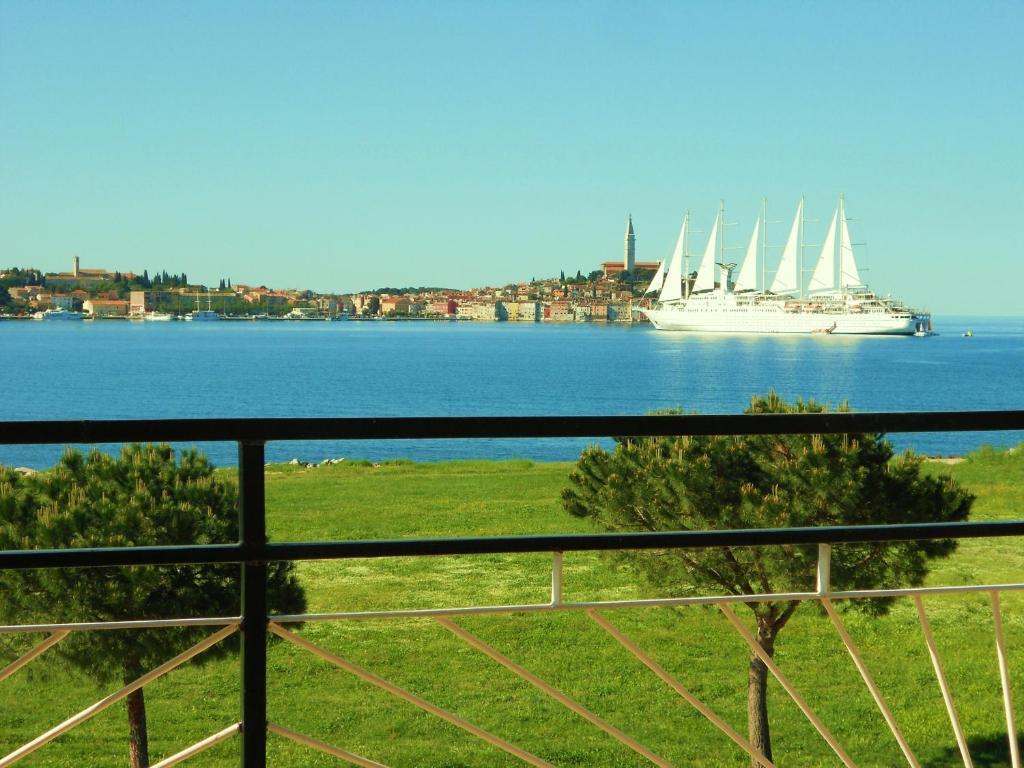 Stella Mare Apartments Rovinj Eksteriør billede